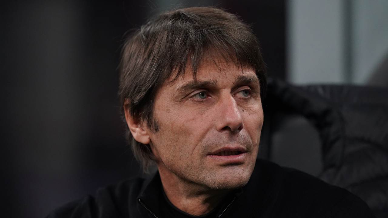 Antonio Conte, per il Napoli è una rivoluzione - fonte Lapresse - wintersport-news.it