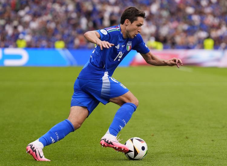 Federico Chiesa con la maglia della Nazionale - fonte Lapresse - wintersport-news.it