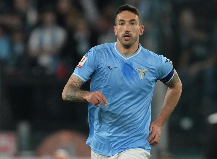 Danilo Cataldi con la maglia della Lazio - fonte Lapresse - wintersport-news.it